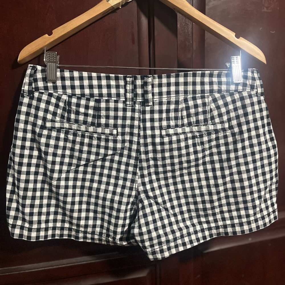 Black & White Gingham Shorts size 6